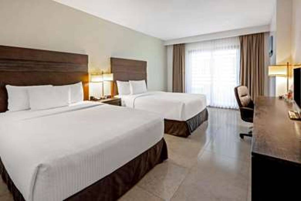 WYNDHAM GARDEN CANCUN DOWNTOWN 9