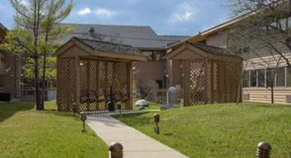 Wyndham Garden Fort Wayne