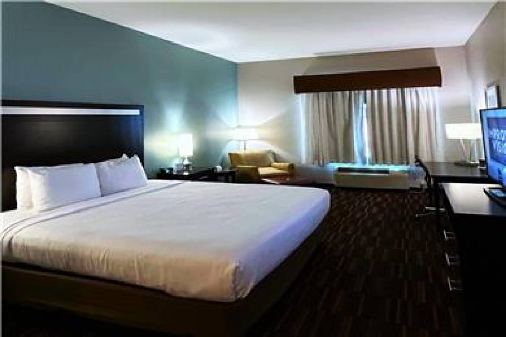 WYNDHAM GARDEN LANCASTER CA 3