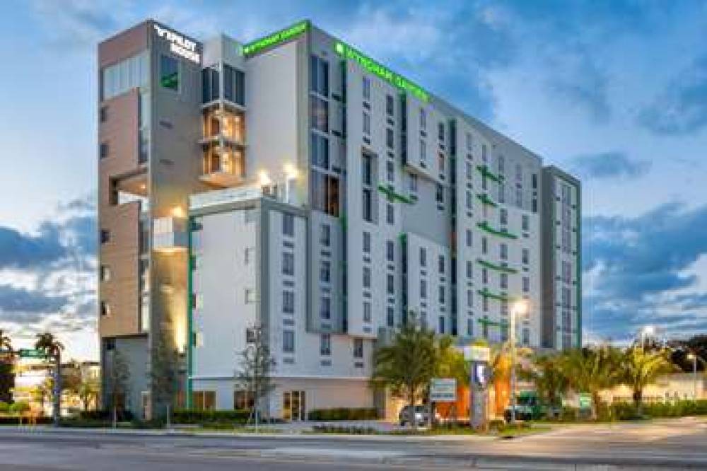 WYNDHAM GARDEN MIAMI INTERNATIONAL 1