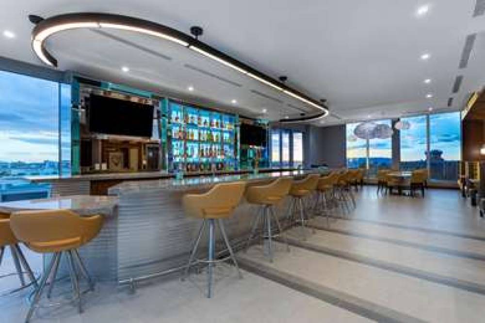 WYNDHAM GARDEN MIAMI INTERNATIONAL 10