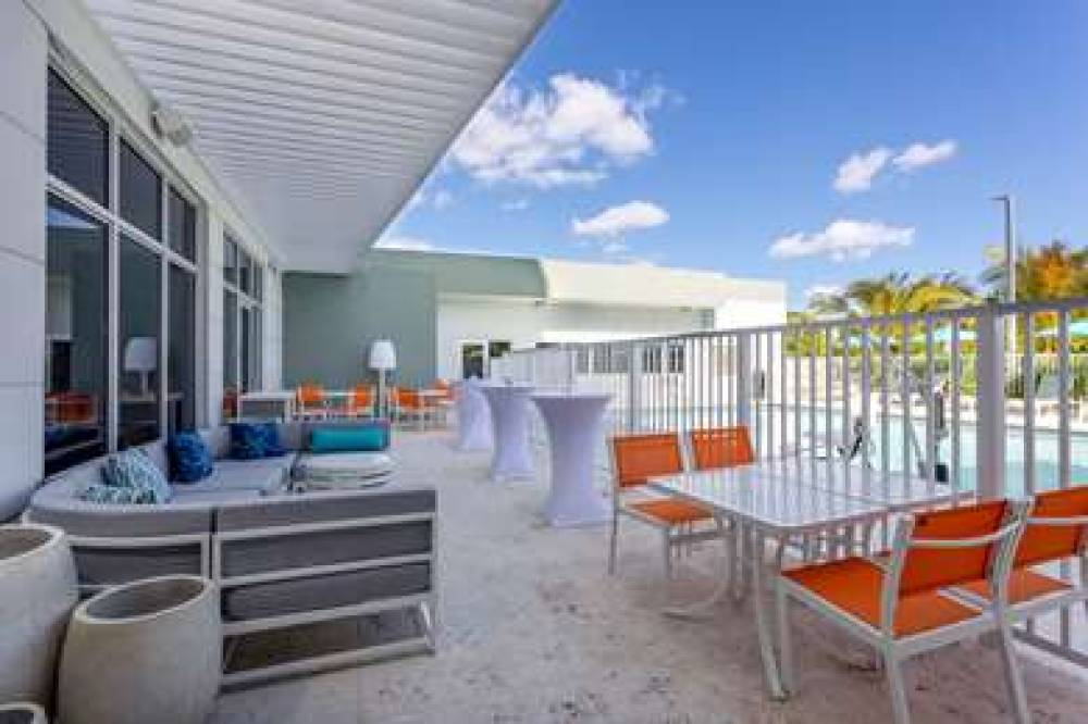 WYNDHAM GARDEN MIAMI INTERNATIONAL 8