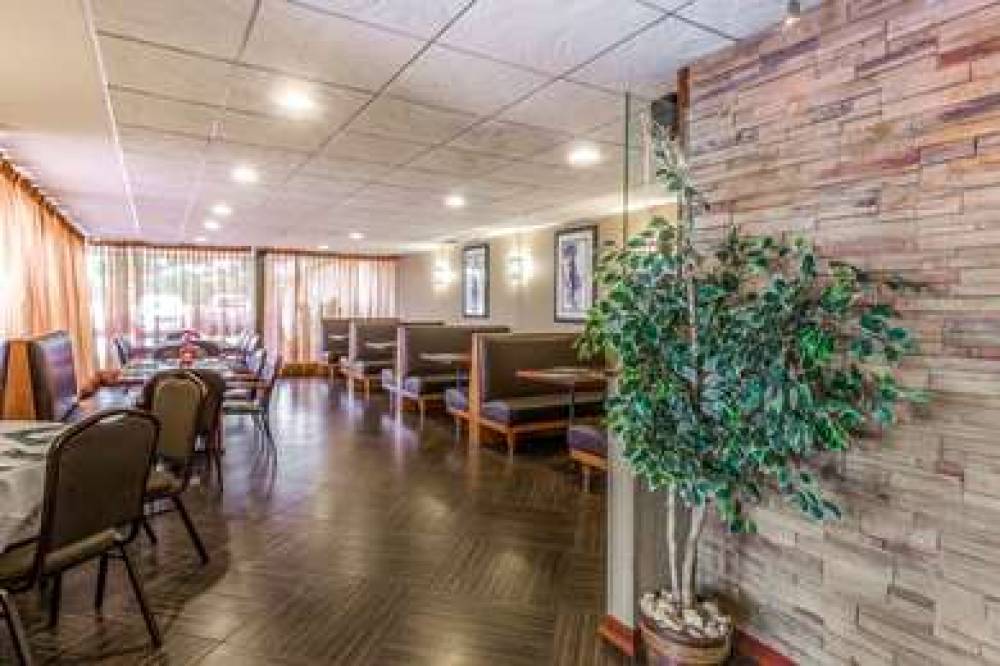 WYNDHAM GARDEN NEWARK AIRPORT 10