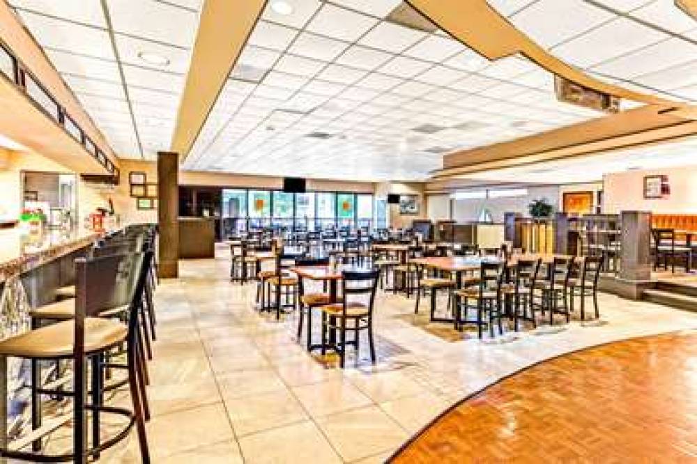 WYNDHAM GARDEN ROMULUS DETROIT 7