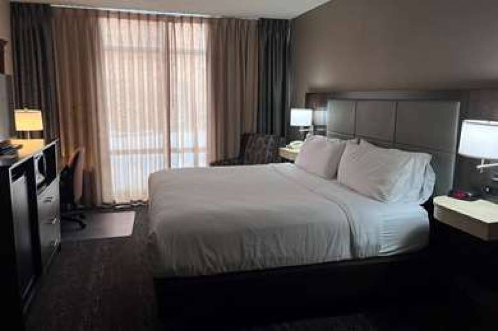 WYNDHAM GARDEN SOUTHGATE 5