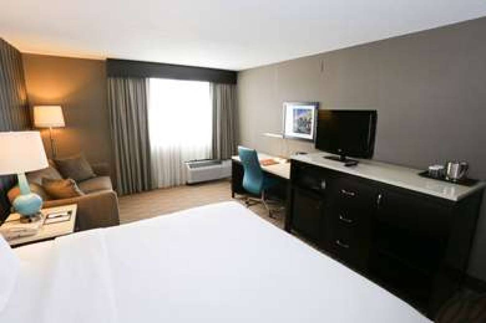 WYNDHAM GARDEN WESTLAKE 9