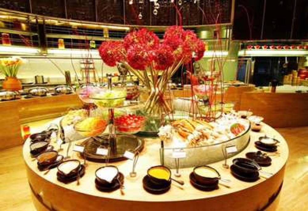 Wyndham Grand Plaza Royale Oriental Shanghai 8