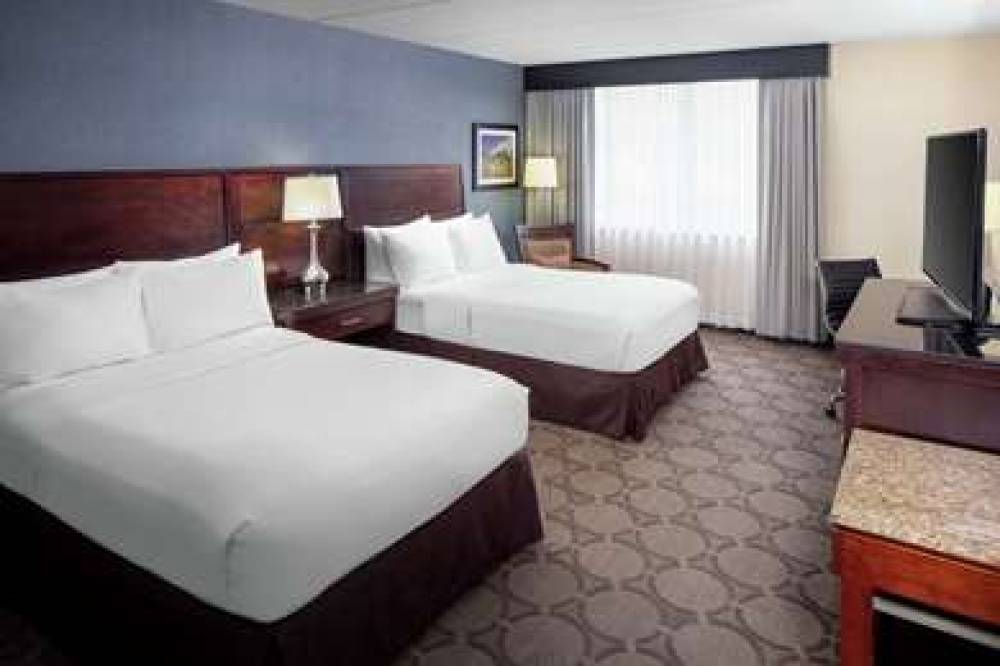 WYNDHAM INDEPENDENCE 10