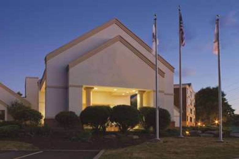 WYNDHAM INDEPENDENCE 9