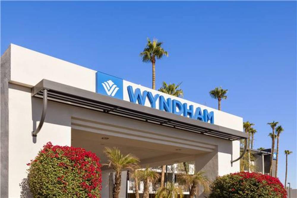 WYNDHAM PHOENIX AIRPORT/TEMPE 1