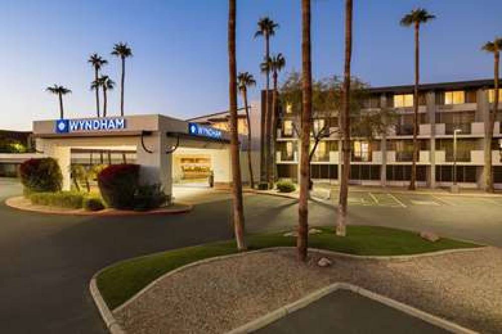 WYNDHAM PHOENIX AIRPORT/TEMPE 3