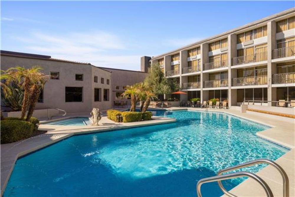 WYNDHAM PHOENIX AIRPORT/TEMPE 8