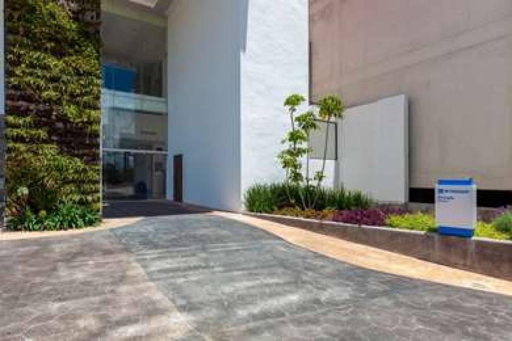 WYNDHAM PUEBLA ANGELOPOLIS 2