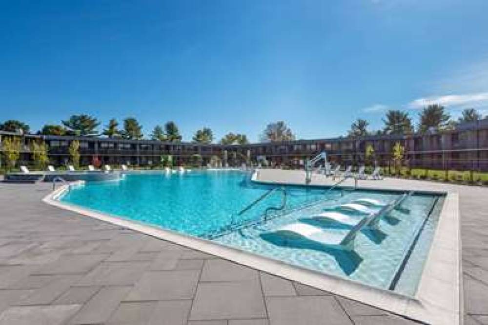 WYNDHAM RESORT AND CONVENTION CENTE 7