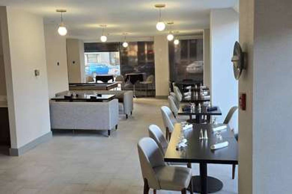 WYNDHAM ROCHESTER DOWNTOWN 6
