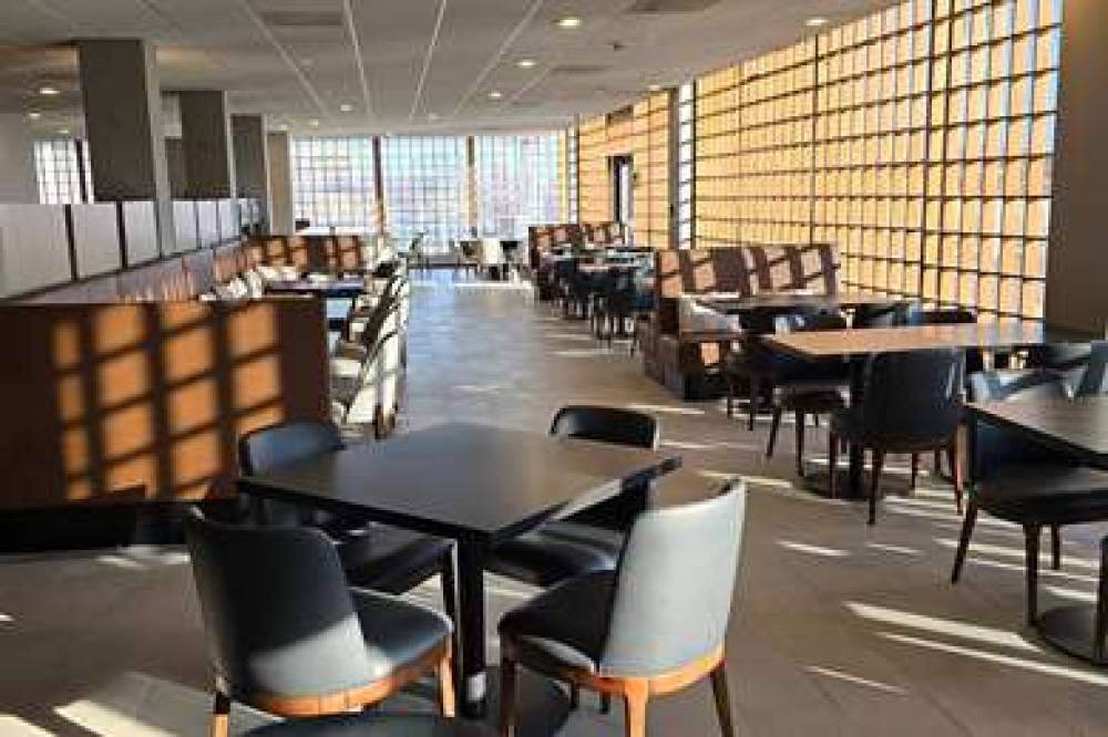 WYNDHAM ROCHESTER DOWNTOWN 4