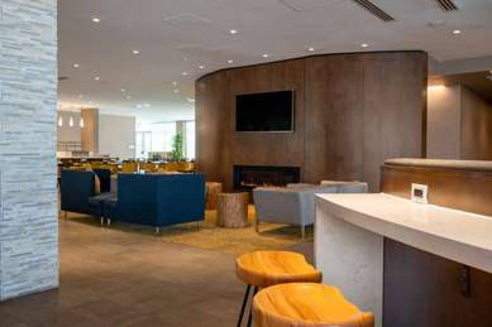 WYNDHAM WESTFIELD 6